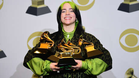 Billie Eilish arrasa en los Grammy