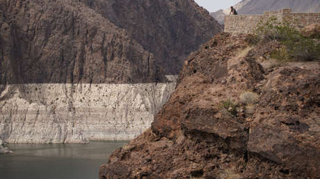 Hallan más restos humanos en el mayor embalse de EE.UU., cuyas aguas se reducen por la sequía