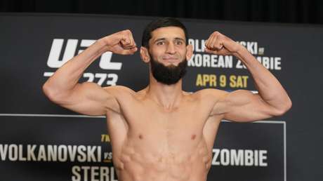 Khamzat Chimaev derrota a Kevin Holland en el primer asalto durante el UFC 279