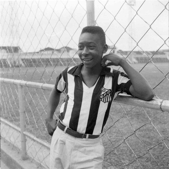 Muere Pelé, el niño prodigio brasileño que pasó de ser lustrabotas a ‘Rey’ del fútbol mundial