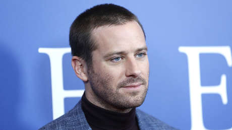 “Usaba a la gente para sentirme mejor”: Armie Hammer rompe su silencio tras las acusaciones de violación