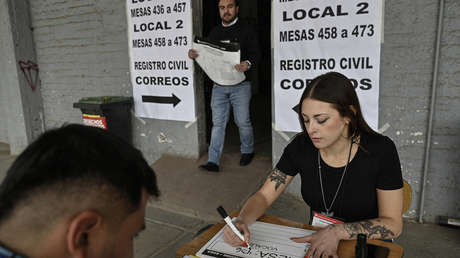 Chile abre las urnas para la elección de los miembros del Consejo Constitucional para cambiar la Carta Magna