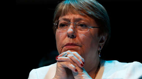 Bachelet explica por qué el proyecto de la nueva Constitución de Chile “perjudica” a las mujeres