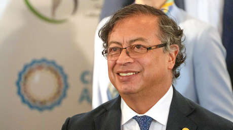 La imagen positiva de Gustavo Petro sube 10 puntos entre los colombianos