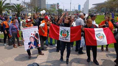 El fujimorismo despide a su líder sin aludir el legado de sangre que dejó en Perú