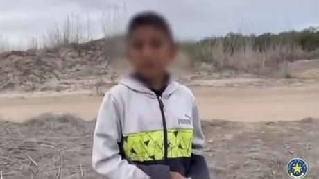 Niño de 10 años es abandonado por traficantes de personas en la frontera de EE.UU. con México