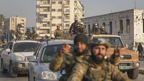 Reportan que tanques israelíes entran en Siria desde los Altos del Golán