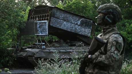 VIDEO: El Ejército ruso calcina refugios de las tropas de Ucrania con efecto lanzallamas