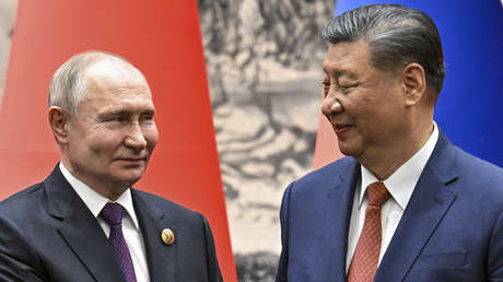 Xi Jinping y Putin intercambian felicitaciones con motivo del Año Nuevo