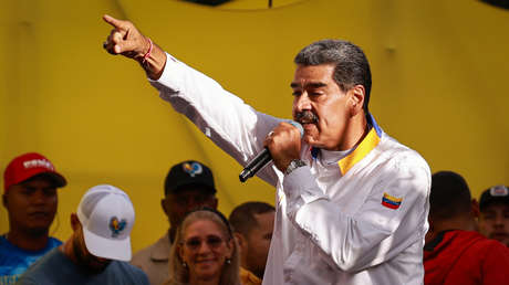 Maduro: “EE.UU. financia a ‘Sodoma y Gomorra’ y al nuevo Guaidó”