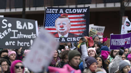 ‘Salvemos a EE.UU.’: Miles protestan en Washington D.C. contra la llegada de Trump