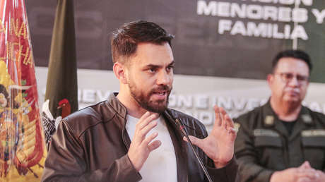 Liberan a exministro boliviano detenido por “obstrucción policial”