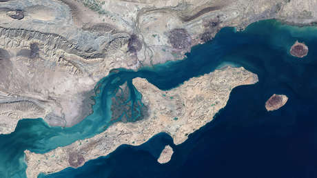 CGRI: “Las ridículas demostraciones” de Trump no abrirán el estrecho de Ormuz